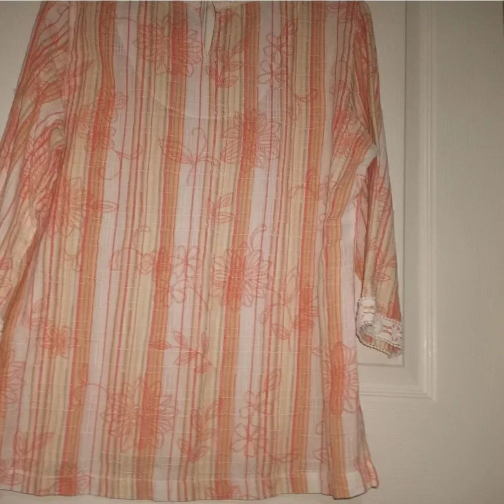 Alfred Dunner Women's 14 White Pink Striped 3/4 Sleeve V-Neck 100% Cotton Top - Picture 6 of 9